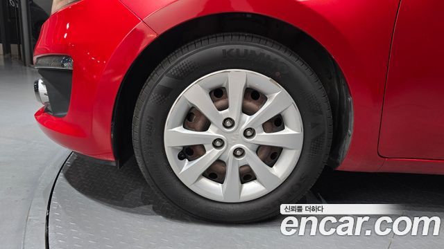 Kia pride 2015 — photo 5