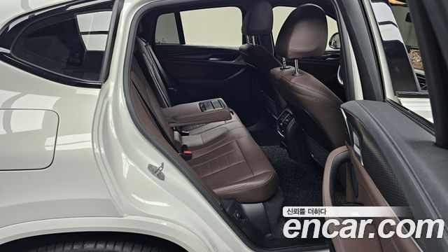 BMW X4 2023 — photo 17