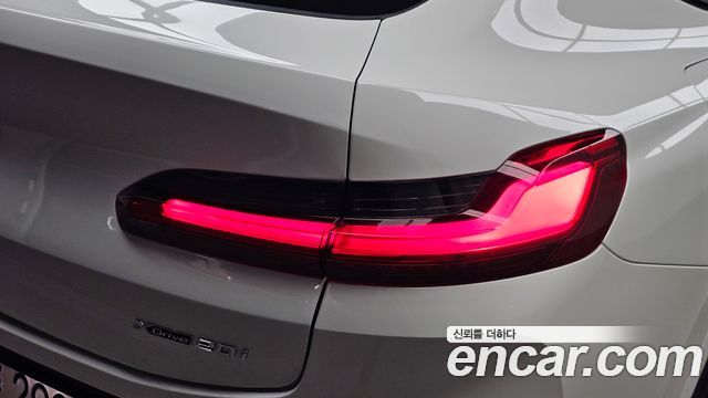BMW X4 2023 — photo 9