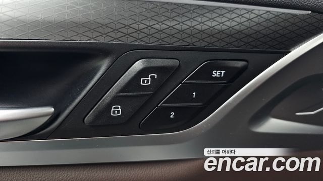 BMW X4 2023 — photo 32