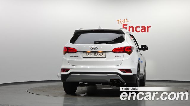 Hyundai Santafe 2016 — photo 4