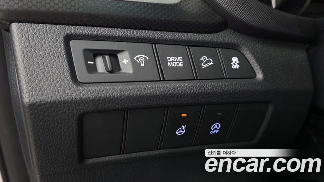 Hyundai Santafe 2016 — photo 12