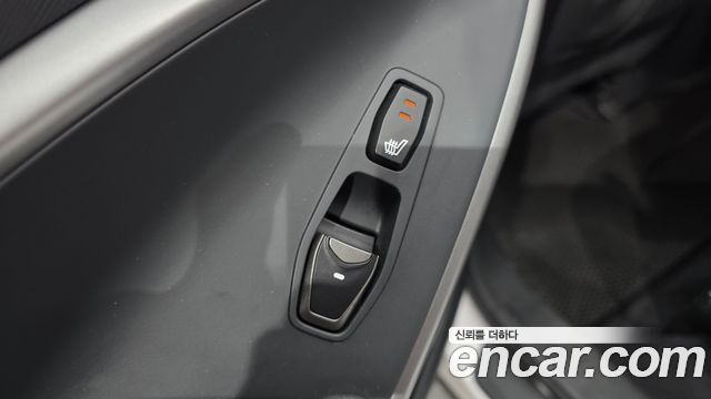 Hyundai Santafe 2016 — photo 18