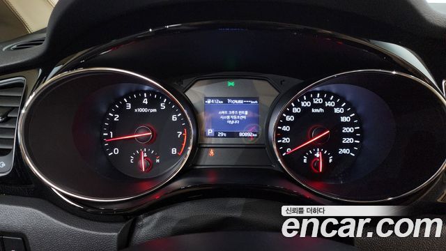 Kia Canival 2020 — photo 11