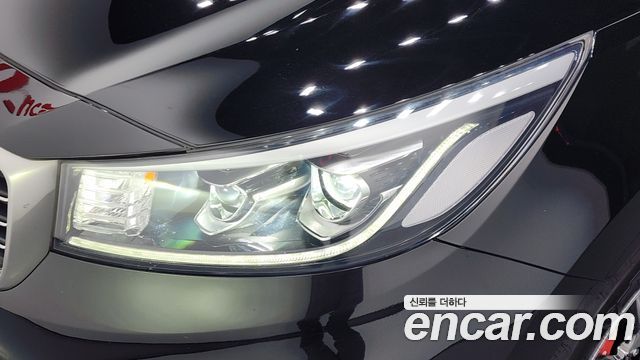 Kia Canival 2020 — photo 8