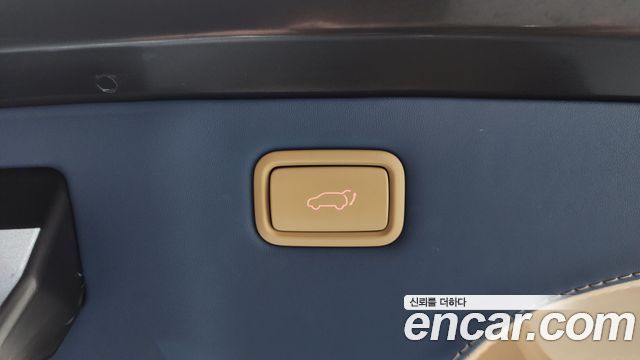 Kia Canival 2020 — photo 31