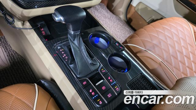 Kia Canival 2020 — photo 9