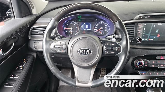 Kia Sorento 2017 — photo 19