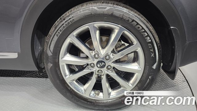 Kia Sorento 2017 — photo 7