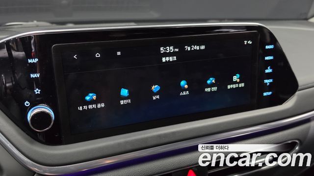 Hyundai Sonata 2023 — photo 27