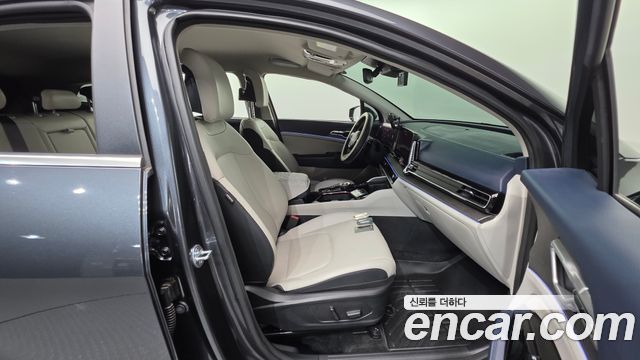 Kia Sportage 2023 — photo 13