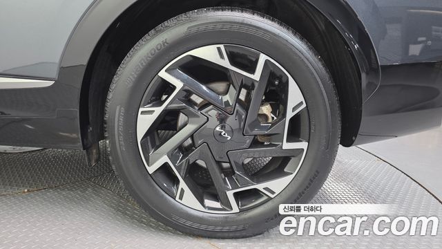 Kia Sportage 2023 — photo 7
