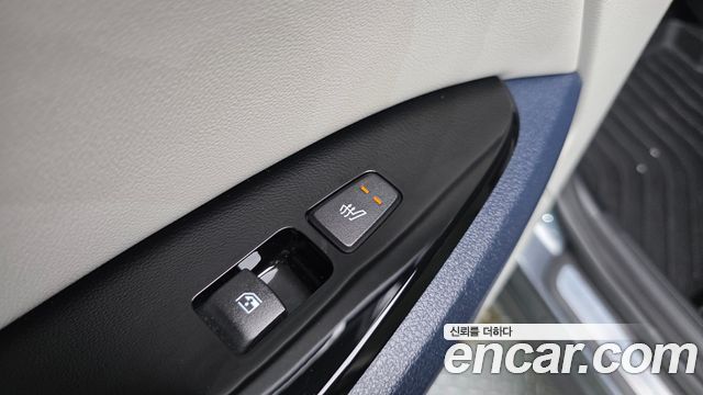 Kia Sportage 2023 — photo 27