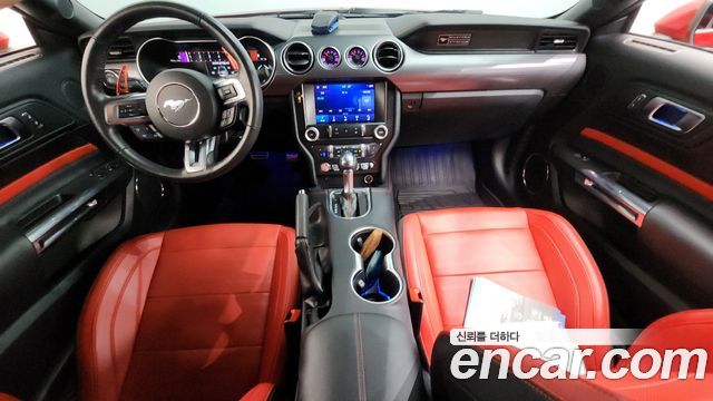 Ford Mustang 2020 — photo 7