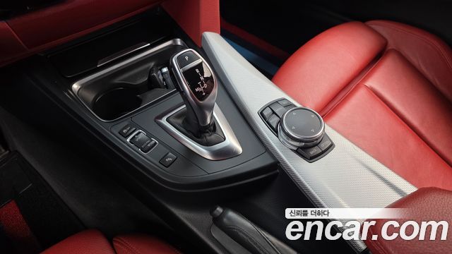 BMW 4-Series 2015 — photo 9