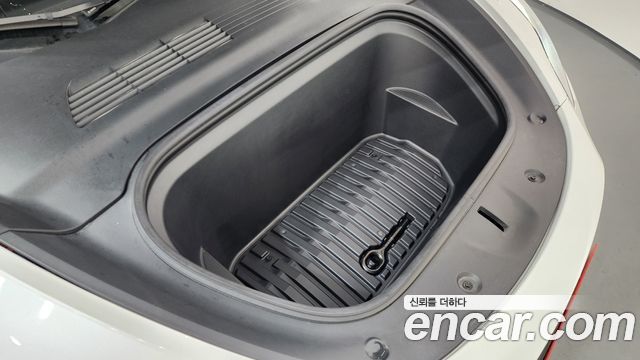 Tesla Model Y 2021 — photo 6