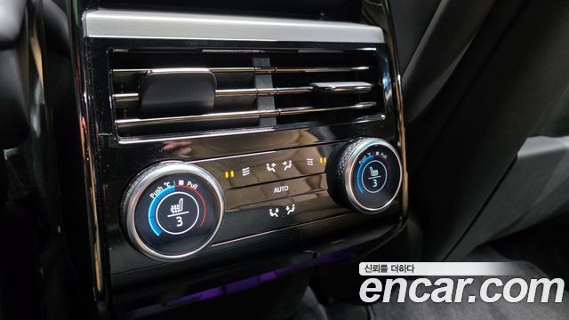 Land Rover Range Rover Sport 2023 — photo 24