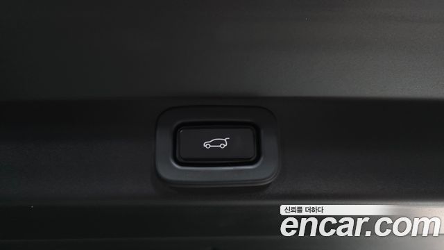 Land Rover Range Rover Sport 2023 — photo 25