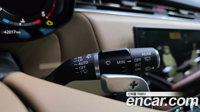 Land Rover Range Rover Sport 2023 — photo 31