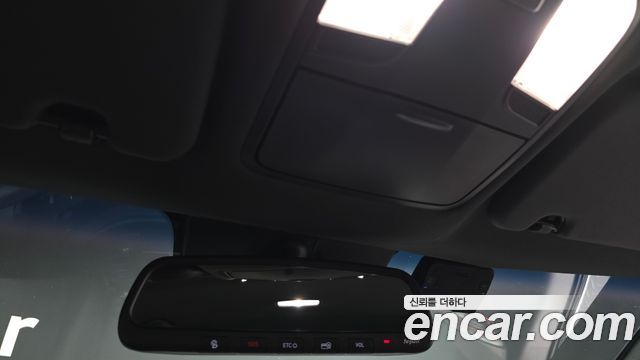 Hyundai i30 2020 — photo 25
