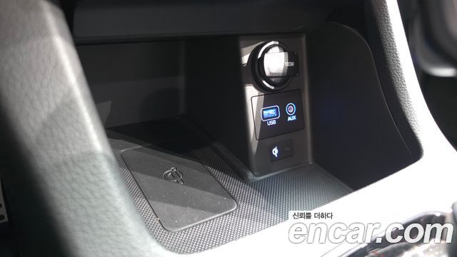 Hyundai i30 2020 — photo 16