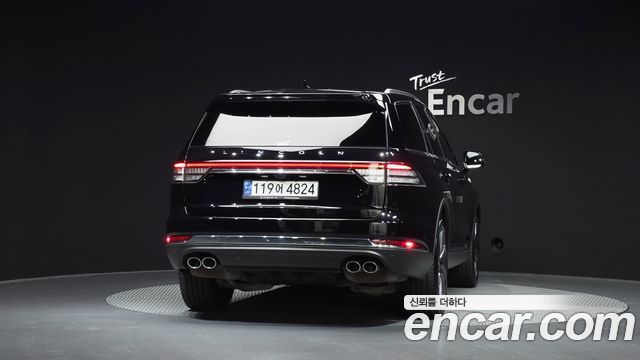 Lincoln Aviator 2022 — photo 4