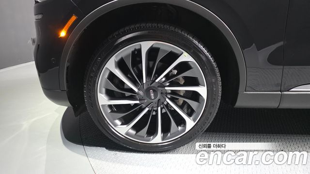 Lincoln Aviator 2022 — photo 5