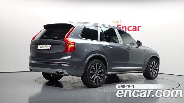Volvo XC90 2020 — photo 2