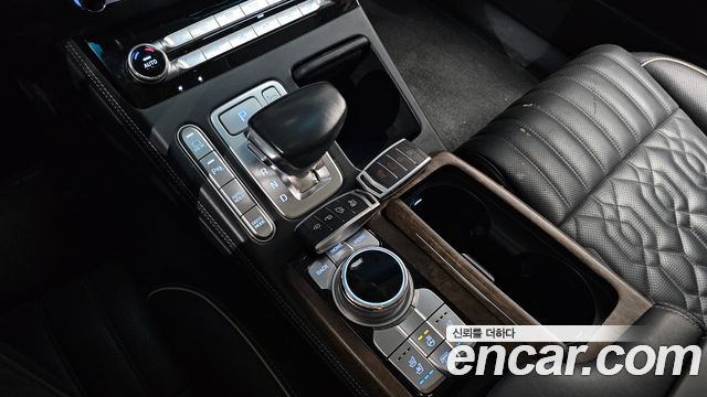 Genesis G90 2019 — photo 9