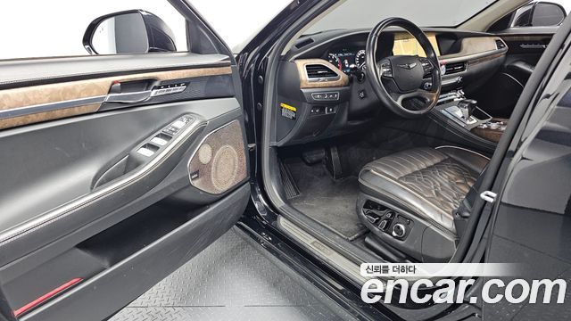 Genesis G90 2019 — photo 10