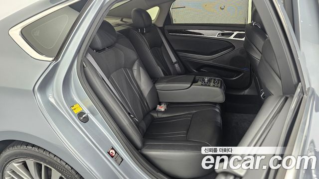 Hyundai Genesis 2015 — photo 11