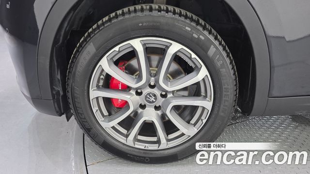 Maserati Levante 2020 — photo 5