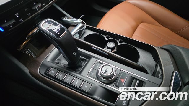 Maserati Levante 2020 — photo 9