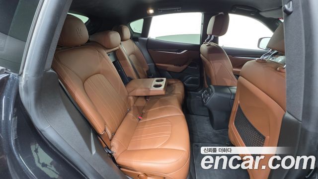 Maserati Levante 2020 — photo 19