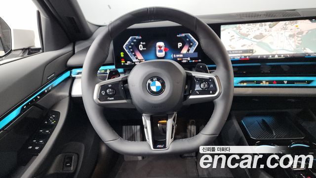 BMW 5-Series 2026 — photo 13