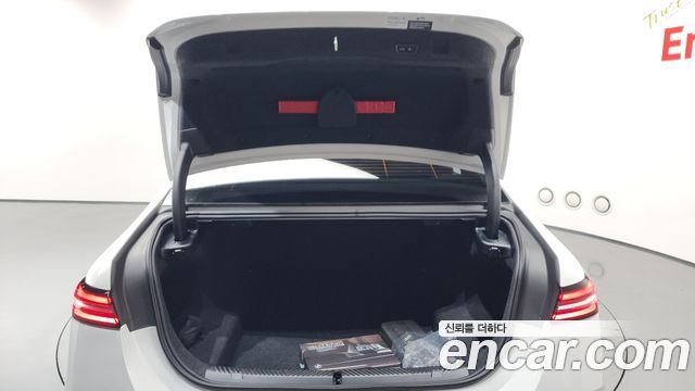 BMW 5-Series 2026 — photo 20