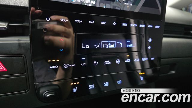 Hyundai Staria 2022 — photo 26