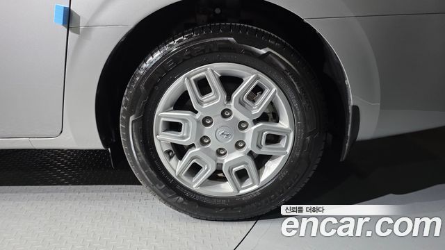 Hyundai Staria 2022 — photo 7