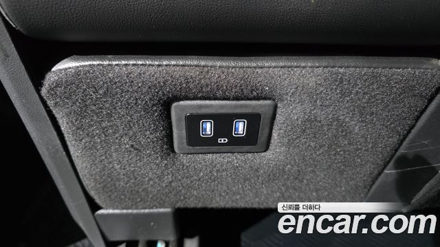 Hyundai Staria 2022 — photo 29
