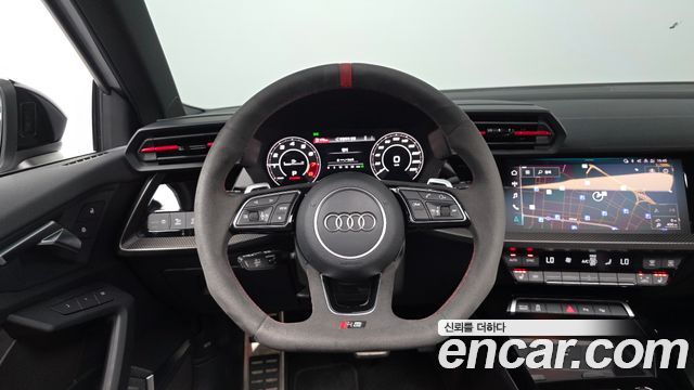 Audi RS3 2024 — photo 18
