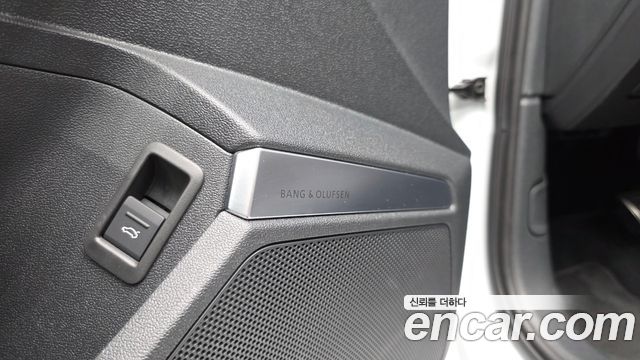 Audi RS3 2024 — photo 34