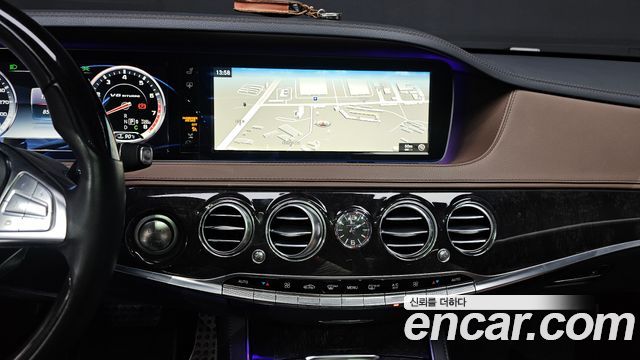 Mercedes-Benz S-Class 2017 — photo 14