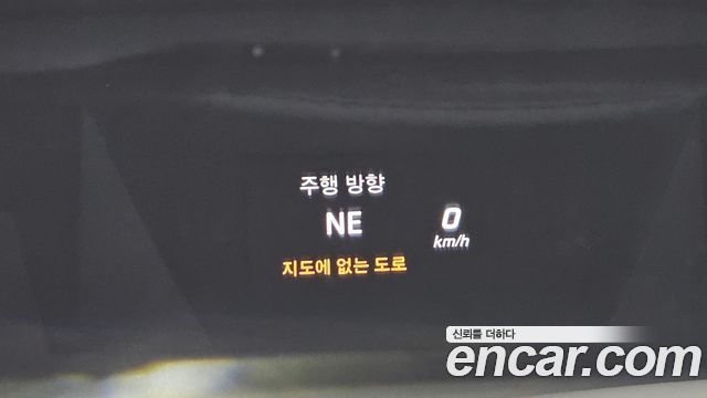 Mercedes-Benz S-Class 2017 — photo 18