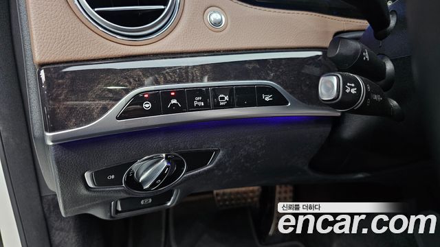 Mercedes-Benz S-Class 2017 — photo 19