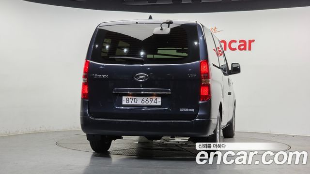 Hyundai Starex 2018 — photo 4