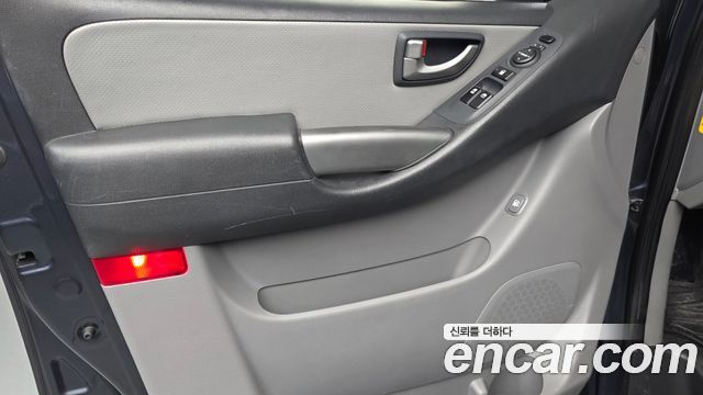Hyundai Starex 2018 — photo 14