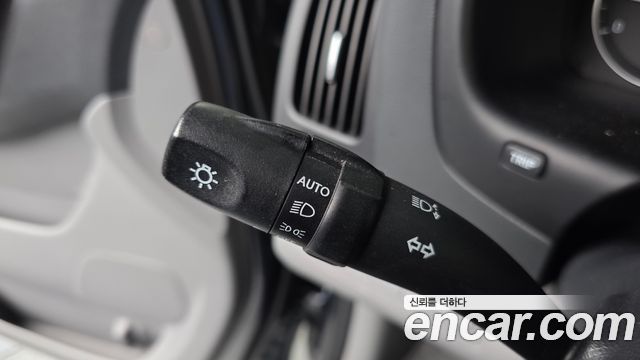 Hyundai Starex 2018 — photo 31