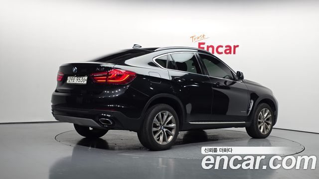 BMW X6 2017 — photo 2