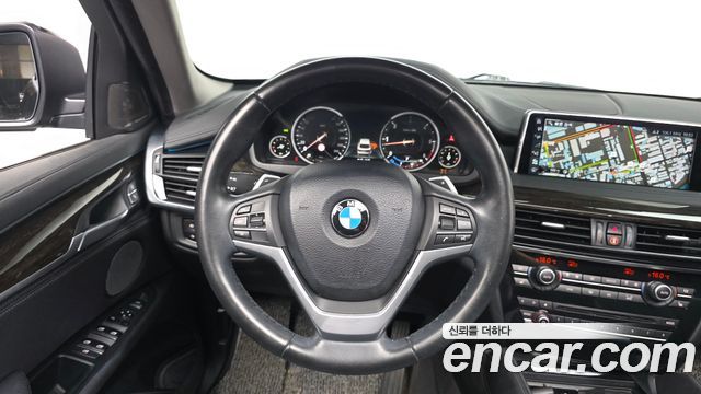 BMW X6 2017 — photo 13
