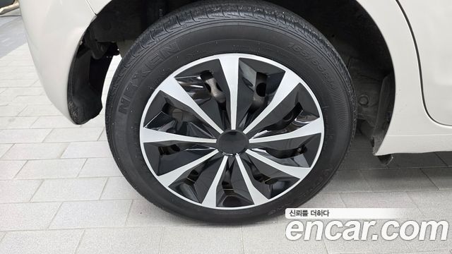 Chevrolet Korea Spark 2018 — photo 5